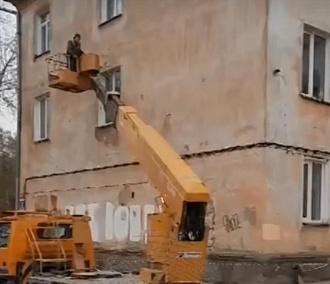 Разрушающийся дом на Саввы Кожевникова отремонтируют за счёт бюджета
