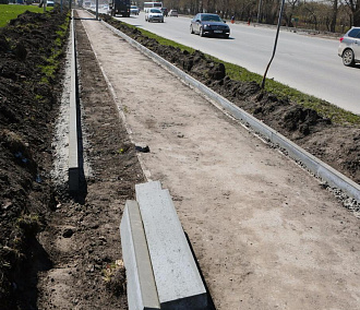 От центра до окраин: 44 тротуара отремонтируют в Новосибирске